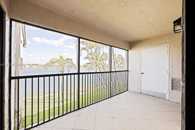 889 Hamilton Dr 889H, Homestead, FL 33034