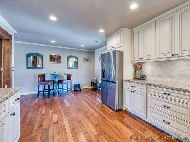 5924 S 165th Street, Bixby, OK 74008