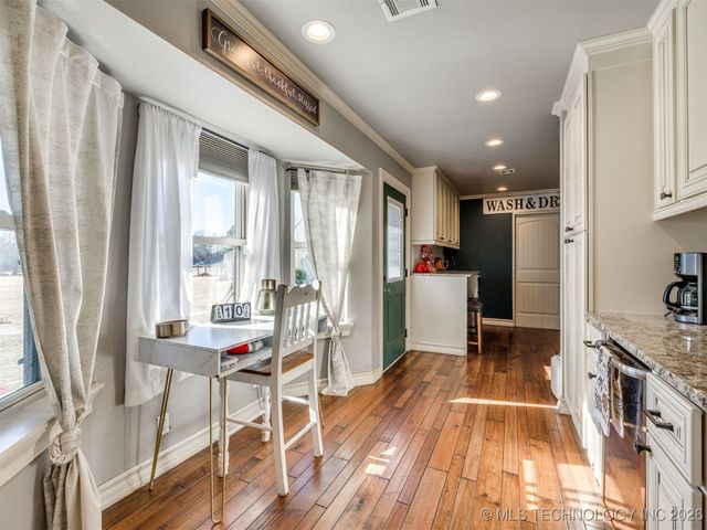 5924 S 165th Street, Bixby, OK 74008