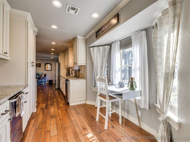 5924 S 165th Street, Bixby, OK 74008