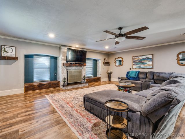 5924 S 165th Street, Bixby, OK 74008