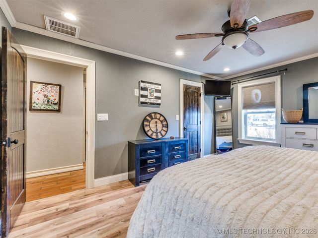 5924 S 165th Street, Bixby, OK 74008