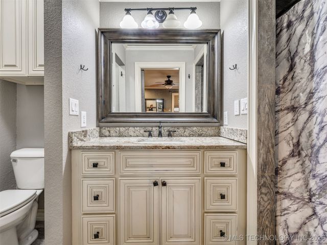 5924 S 165th Street, Bixby, OK 74008