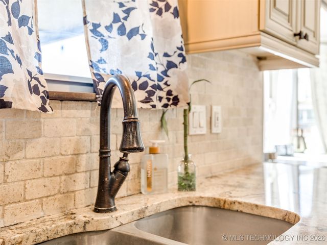 5924 S 165th Street, Bixby, OK 74008