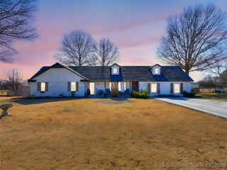 5924 S 165th Street, Bixby, OK 74008