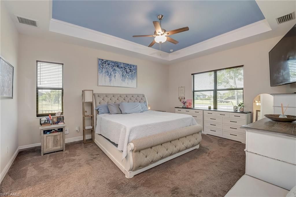 Image 13 of property listing at 2218 NW 37th PL, Cape Coral, FL 33993