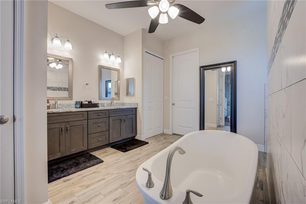 Image 16 of property listing at 2218 NW 37th PL, Cape Coral, FL 33993