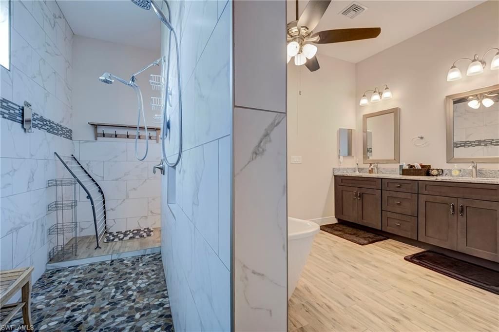 Image 17 of property listing at 2218 NW 37th PL, Cape Coral, FL 33993