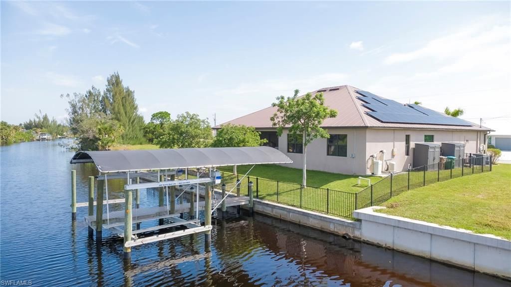 Image 2 of property listing at 2218 NW 37th PL, Cape Coral, FL 33993