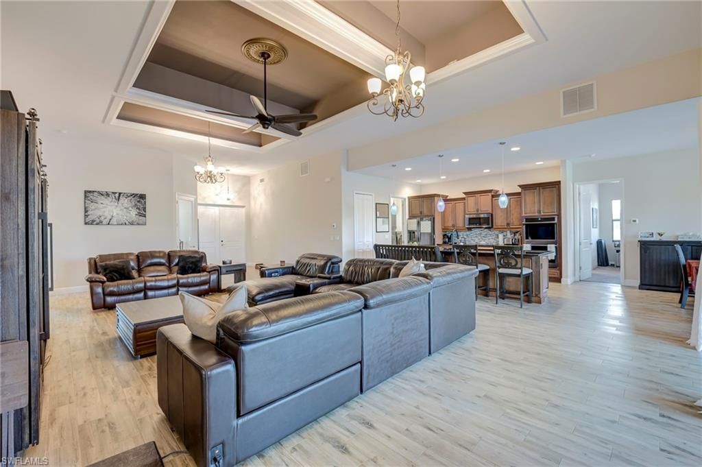 Image 5 of property listing at 2218 NW 37th PL, Cape Coral, FL 33993