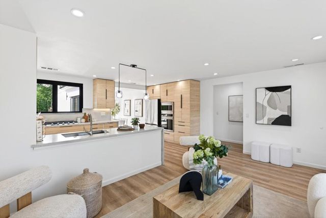 341 Orchard Avenue, Sunnyvale, CA 94085