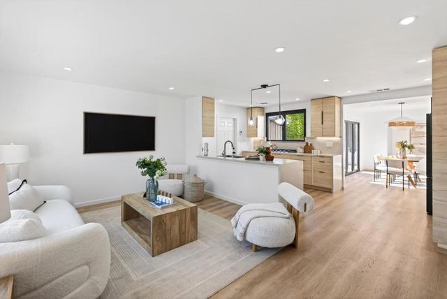 341 Orchard Avenue, Sunnyvale, CA 94085