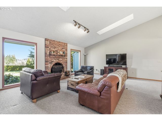 718 Ne 246TH Cir, Ridgefield, WA 98642