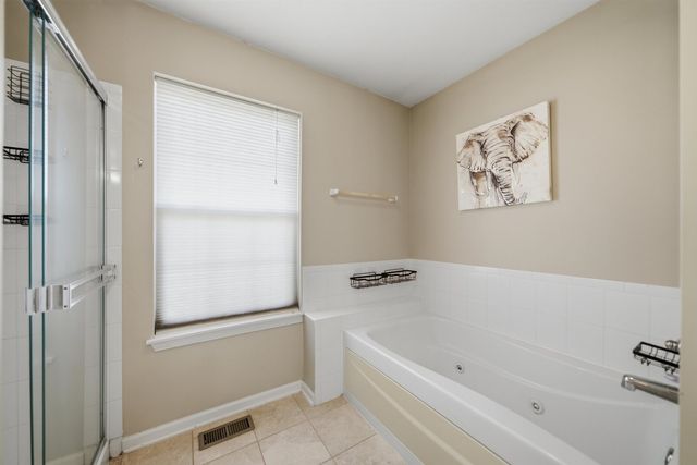 9165 Buckingham Court, Huntley, IL 60142