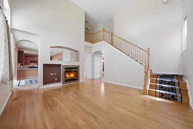 9165 Buckingham Court, Huntley, IL 60142
