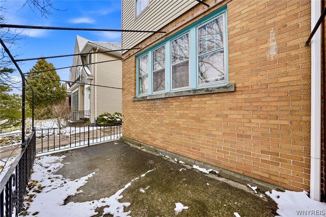 137 East Morris Avenue S, Buffalo, NY 14214