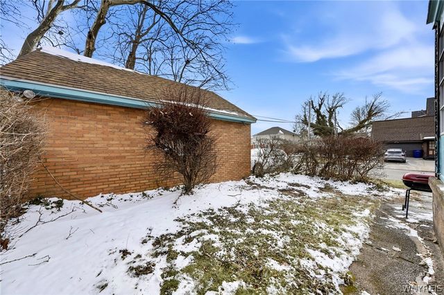 137 East Morris Avenue S, Buffalo, NY 14214