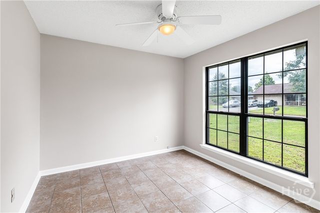 825 Sagewood Drive, Hinesville, GA 31313