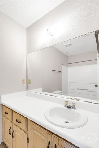 825 Sagewood Drive, Hinesville, GA 31313