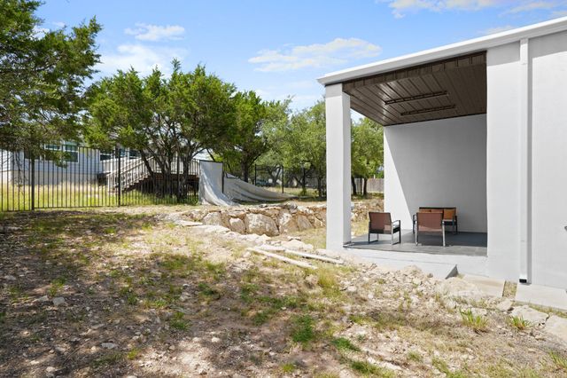 2401 Thurber LN, Lago Vista, TX 78545