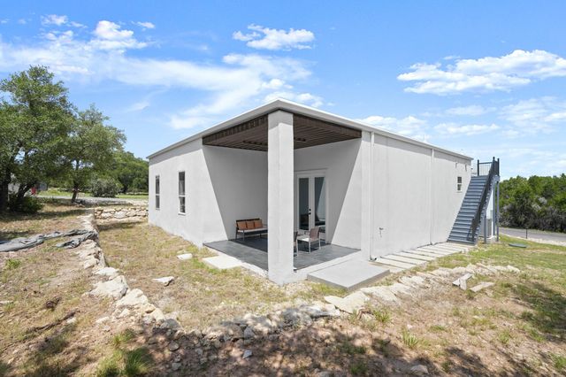2401 Thurber LN, Lago Vista, TX 78545
