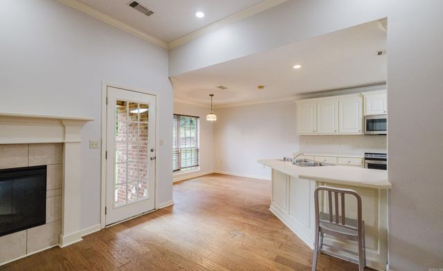 5 Greenbrier Lane, Conway, AR 72032