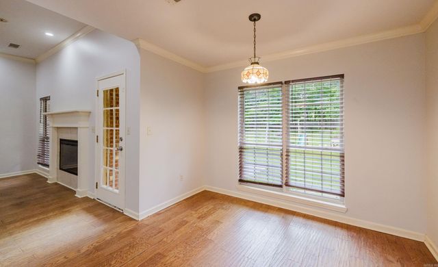 5 Greenbrier Lane, Conway, AR 72032