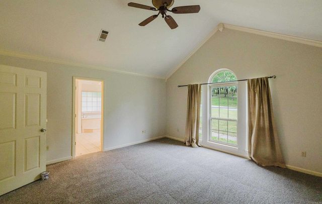 5 Greenbrier Lane, Conway, AR 72032
