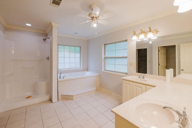 5 Greenbrier Lane, Conway, AR 72032