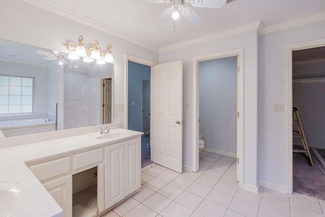 5 Greenbrier Lane, Conway, AR 72032