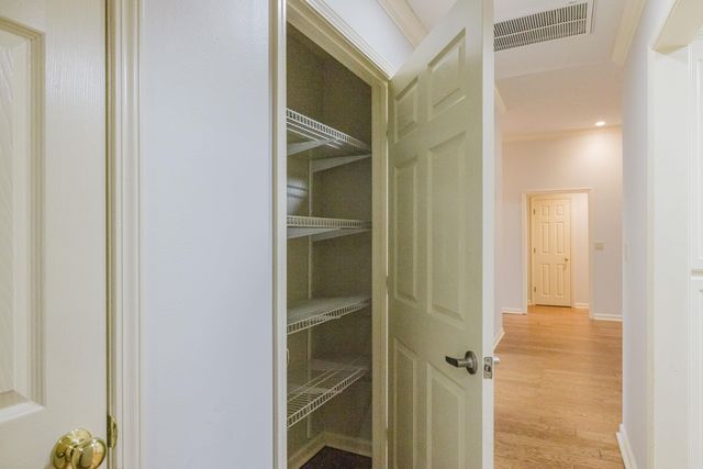 5 Greenbrier Lane, Conway, AR 72032