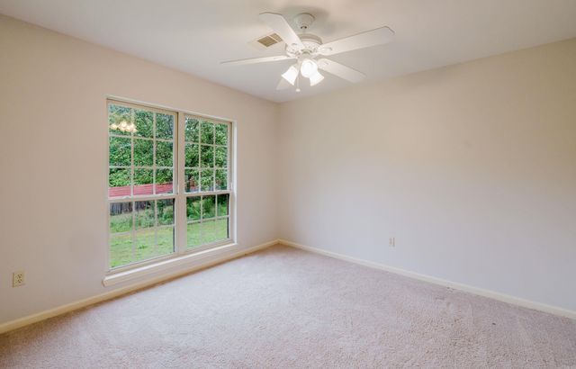 5 Greenbrier Lane, Conway, AR 72032