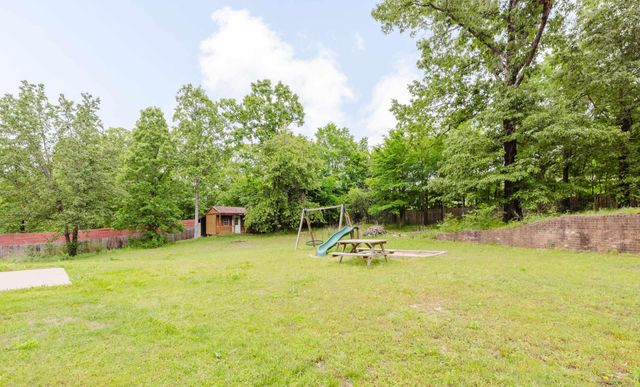 5 Greenbrier Lane, Conway, AR 72032
