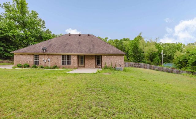 5 Greenbrier Lane, Conway, AR 72032