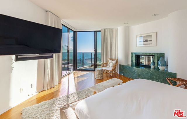 31550 Victoria Point Road, Malibu, CA 90265