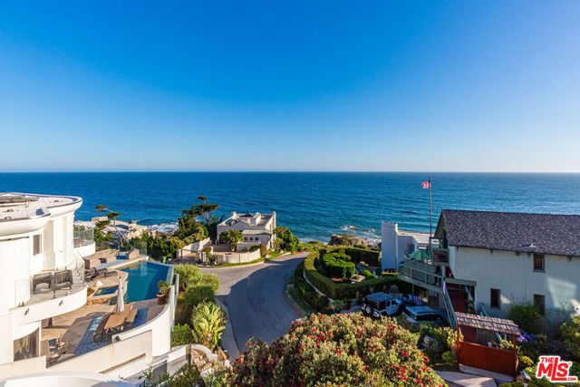 31550 Victoria Point Road, Malibu, CA 90265