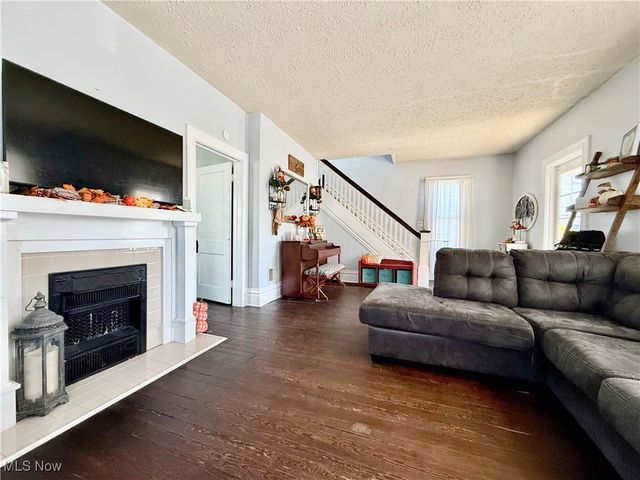 1917 19th Street, Parkersburg, WV 26101