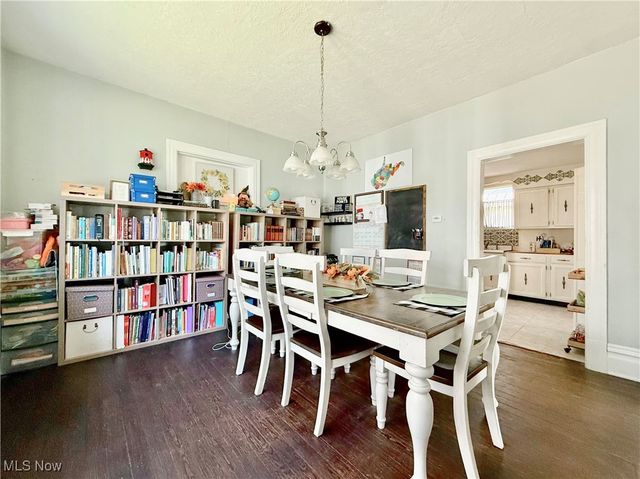 1917 19th Street, Parkersburg, WV 26101