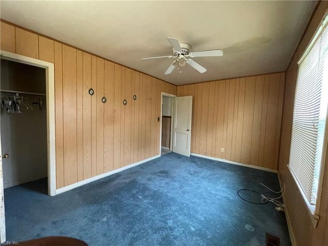 935 13th ST, Newport News, VA 23607