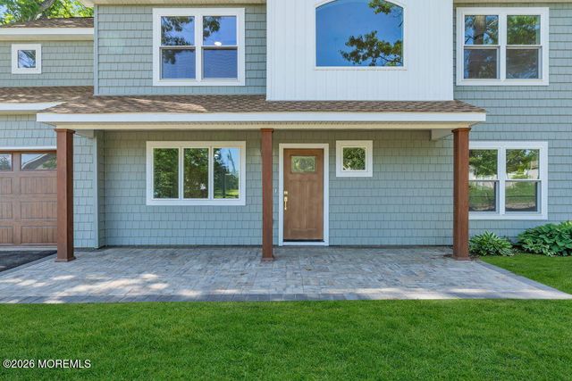 148 Torpedo Road, Manahawkin, NJ 08050