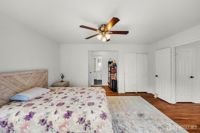 1212 Holly Court, South Brunswick, NJ 08852