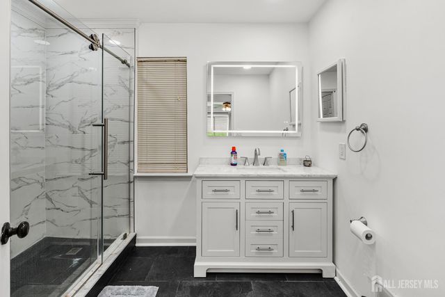 1212 Holly Court, South Brunswick, NJ 08852
