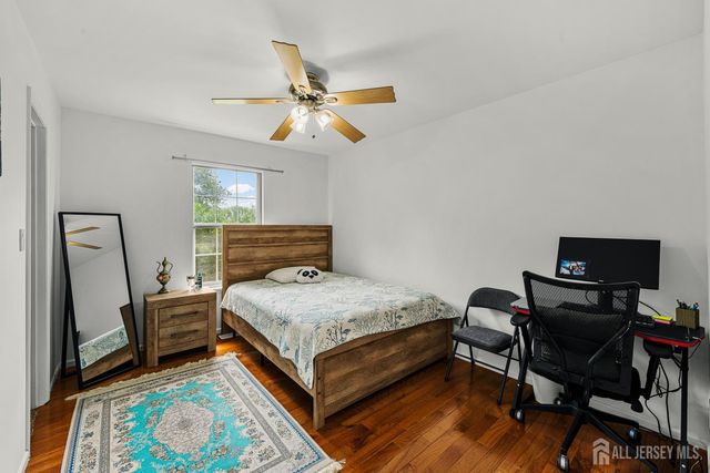 1212 Holly Court, South Brunswick, NJ 08852