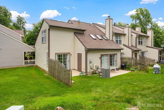 1212 Holly Court, South Brunswick, NJ 08852