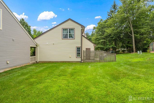 1212 Holly Court, South Brunswick, NJ 08852