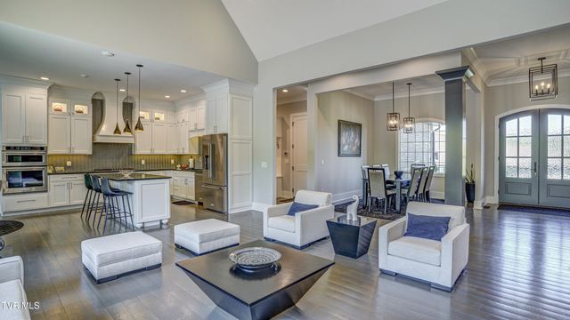 295 Sanctuary Court, Johnson City, TN 37615