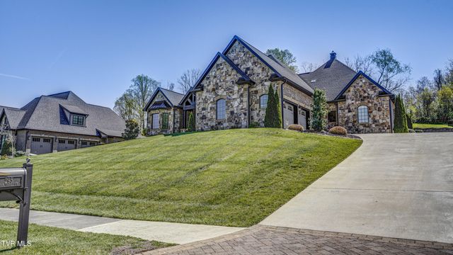 295 Sanctuary Court, Johnson City, TN 37615