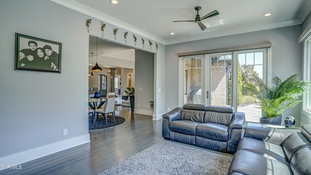 295 Sanctuary Court, Johnson City, TN 37615