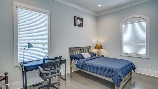 295 Sanctuary Court, Johnson City, TN 37615