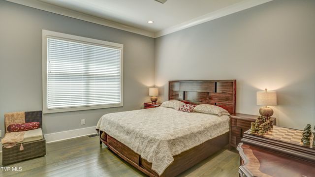 295 Sanctuary Court, Johnson City, TN 37615